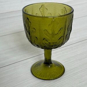 Vintage Olive Green Embossed Leaf Goblet Wine Glass Pedestal‎ Footed Stemware
